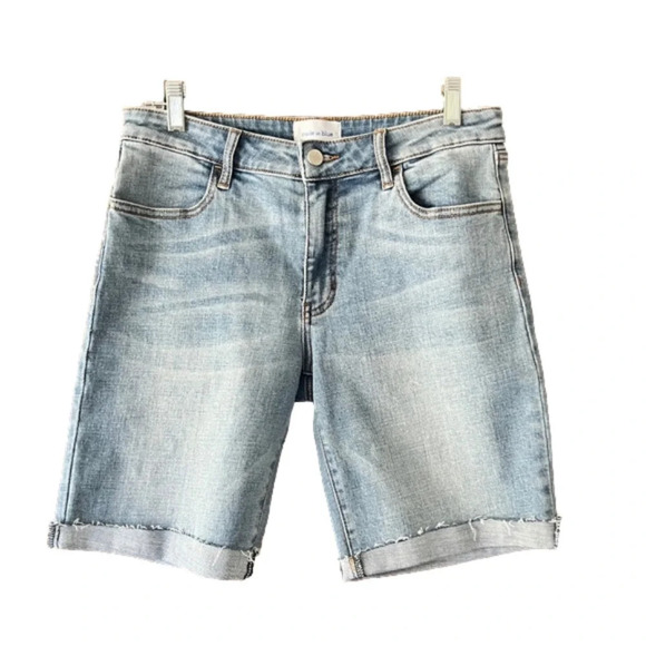 Made in blue High Rise Denim Mid-Length Shorts with Rolled Raw Hem Size 29 NWOT - Picture 1 of 6